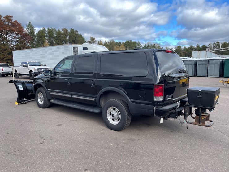 2003-ford-excursion-image-7