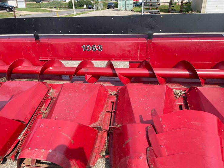 #14076-•-case-1063-corn-head-(o12)-image-6