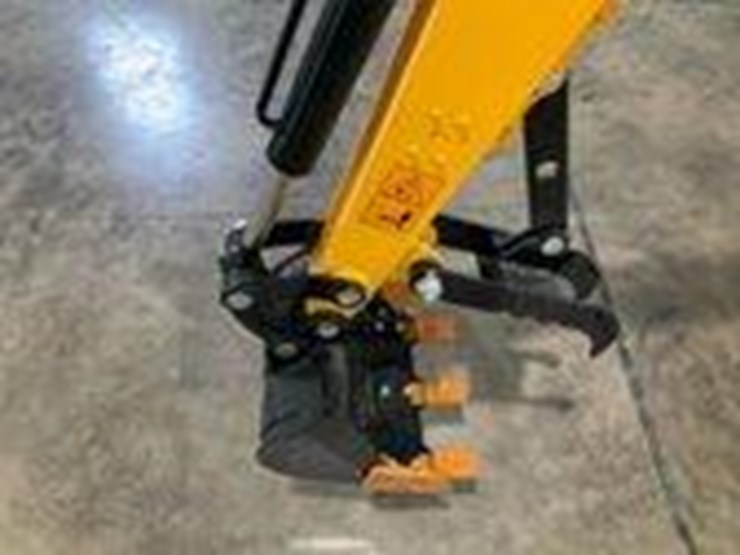 #1601-•-unused-2025-landhero-ldhkv16-mini-excavator-image-15