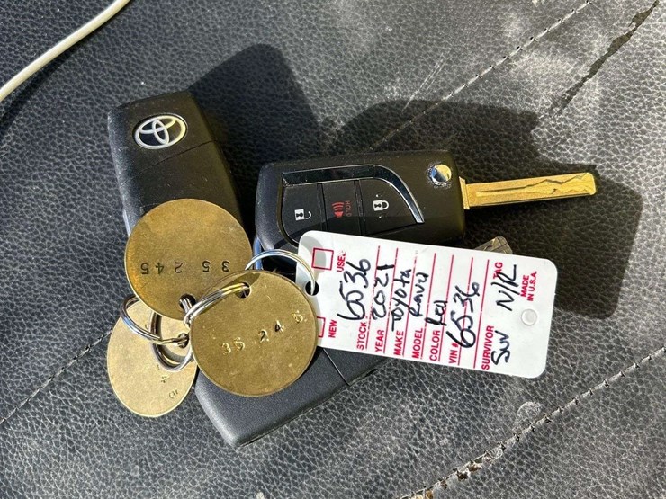 2021-toyota-rav4-image-24