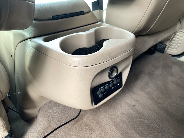 2003-ford-excursion-image-63