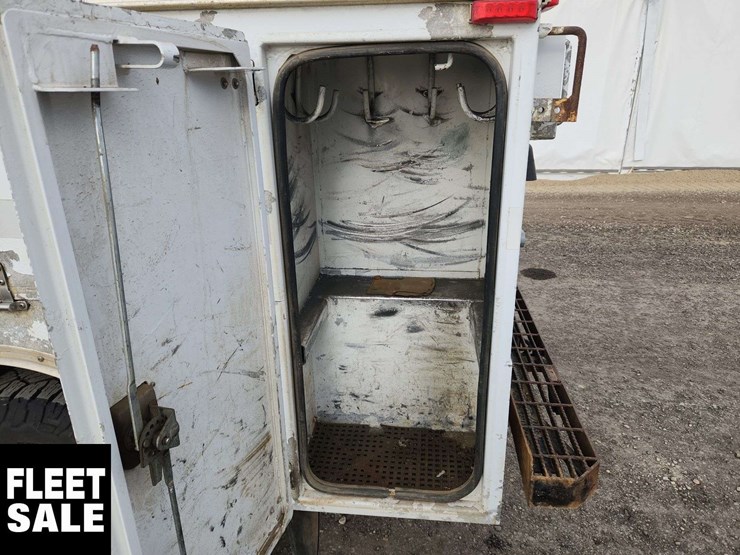 2017-ford-f350-image-31