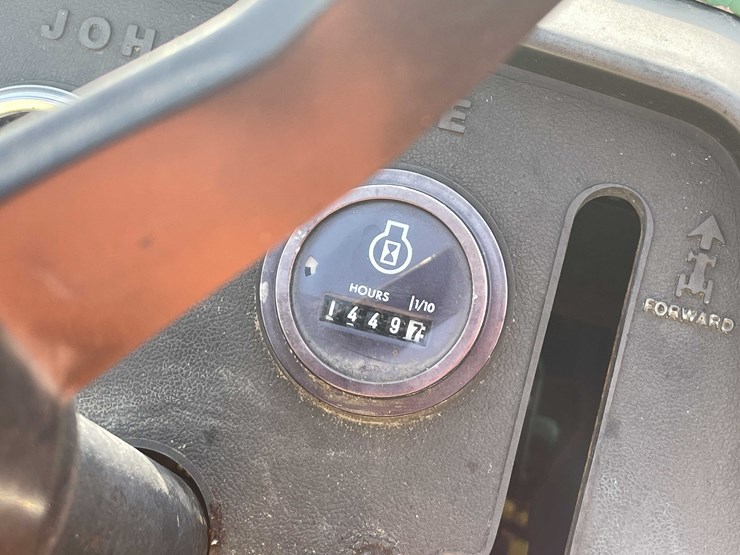 john-deere-400-image-32