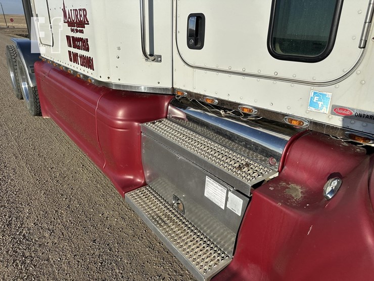 2014-peterbilt-386-image-7