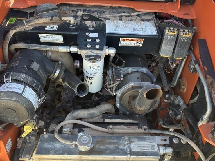 2021-gehl-rt105-image-11