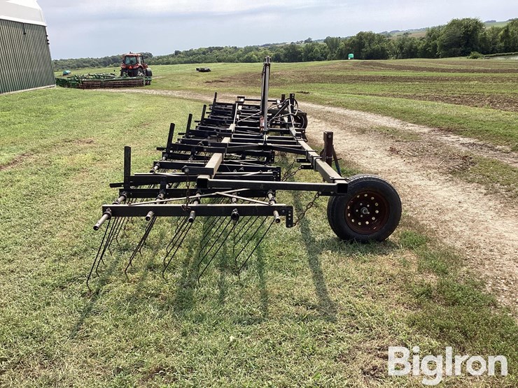 30'-folding-tine-weeder-image-4