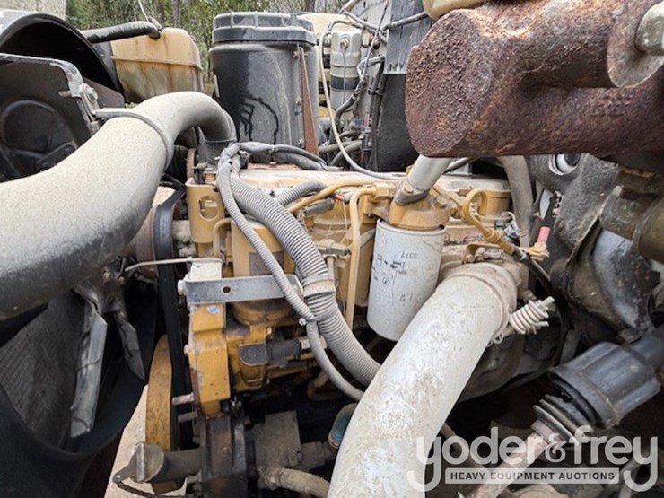 2000-chevrolet-3500-image-13