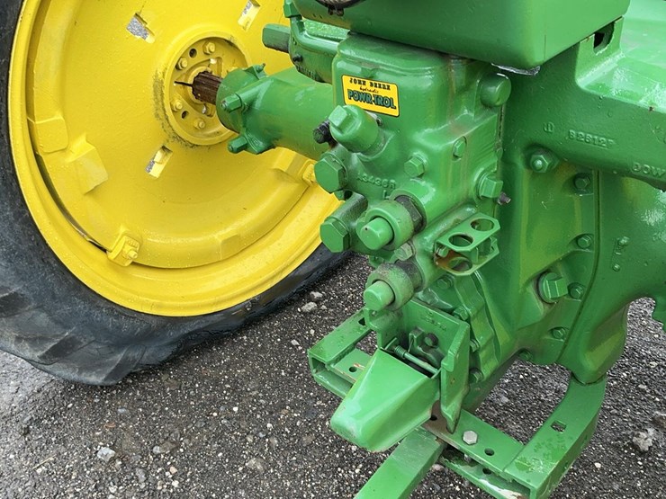 john-deere-b-image-20