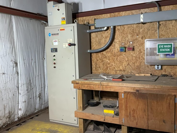 #170-•-benshaw-soft-starter-image-1