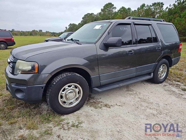 2016-ford-expedition-image-1