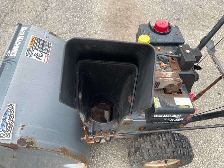 #14029-•-(2)-yard-machines-snow-blowers-(o4)-image-22