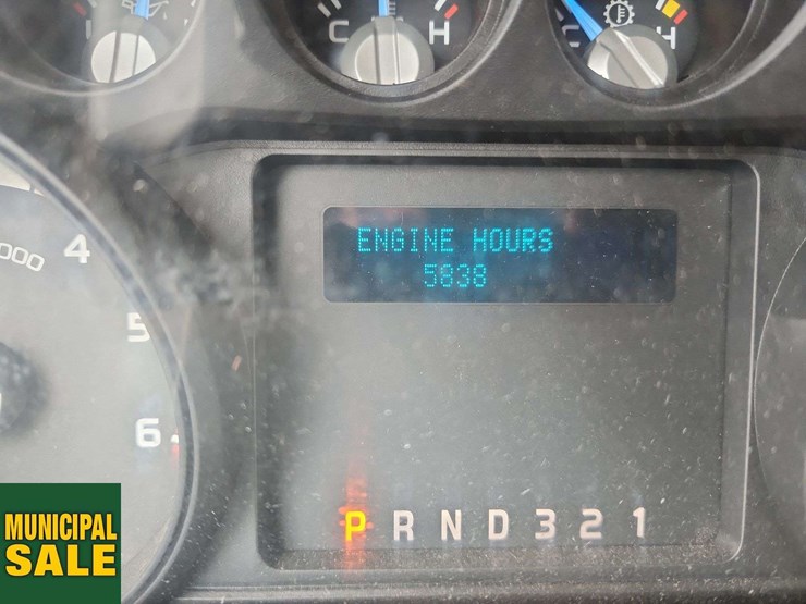 2015-ford-f450-image-25