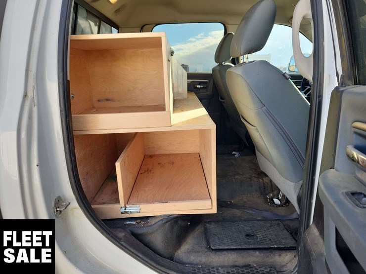 2018-ram-2500-4dr-crew-cab-6.3-ft.-sb-4x4-image-31