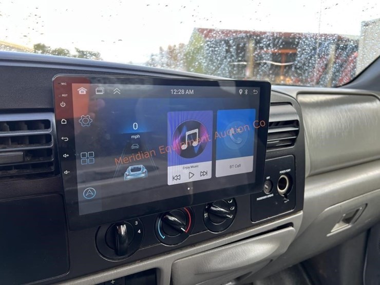 2005-ford-f550-image-31