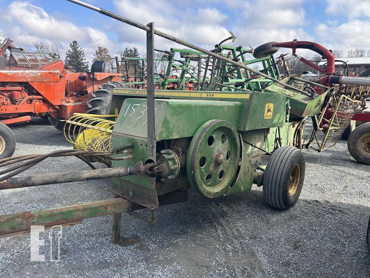 john-deere-336-image-3