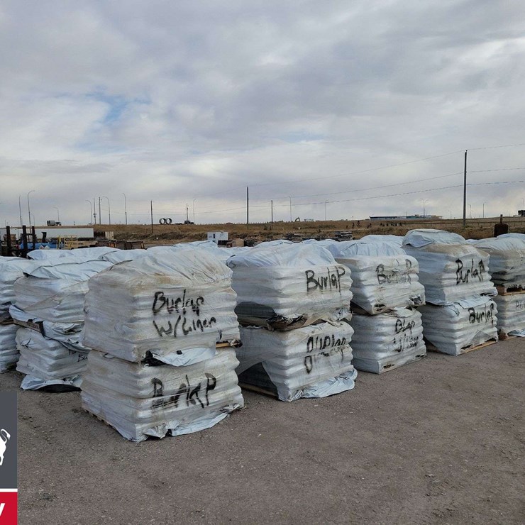 70 pallets of Burlap