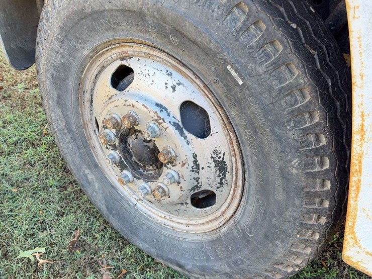 1984-chevrolet-c65-image-12