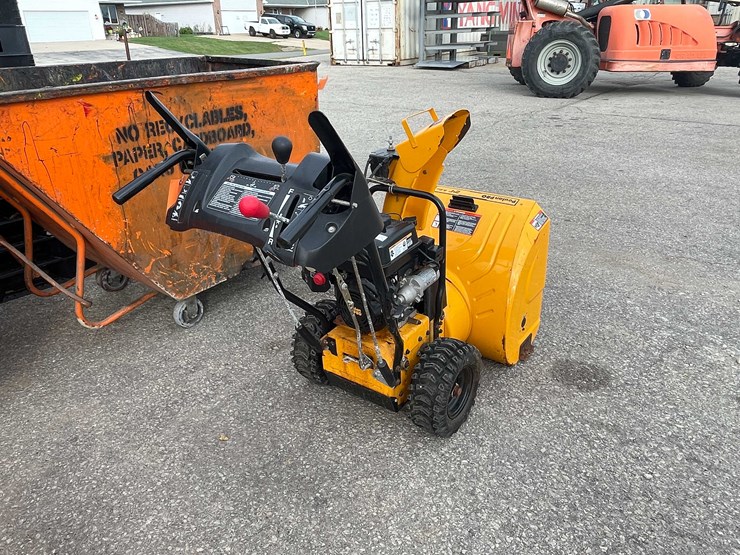 #14074-•-poulan-pro-24"-snowblower-(o11)-image-3
