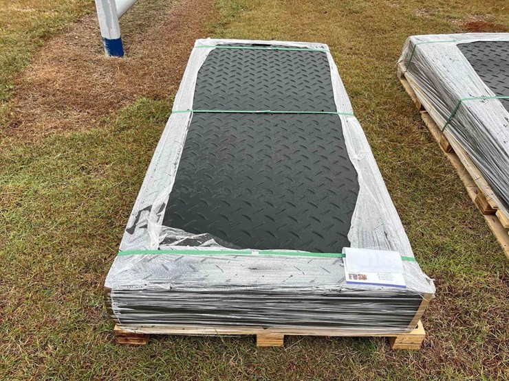 4ft-x-8ft-ground-protection-mats-image-1