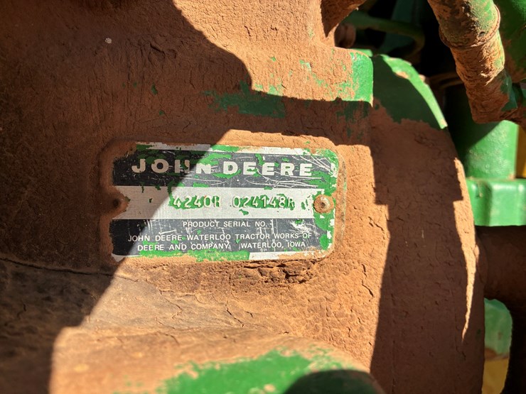 john-deere-4240-image-7