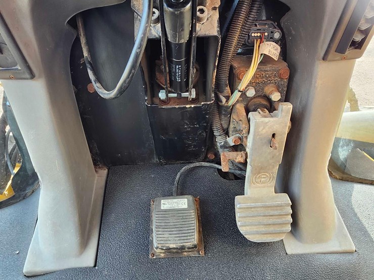 2007-new-leader-l3220-g4-image-24