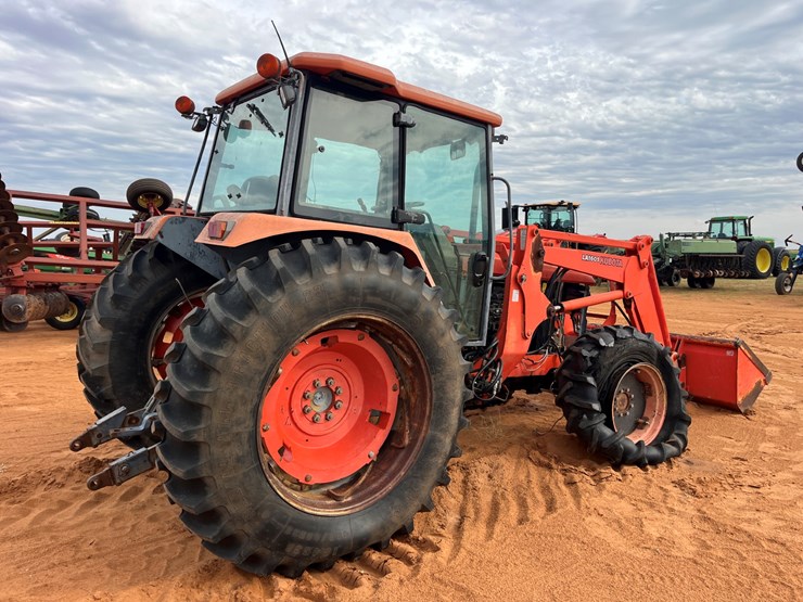 kubota-m120-image-9