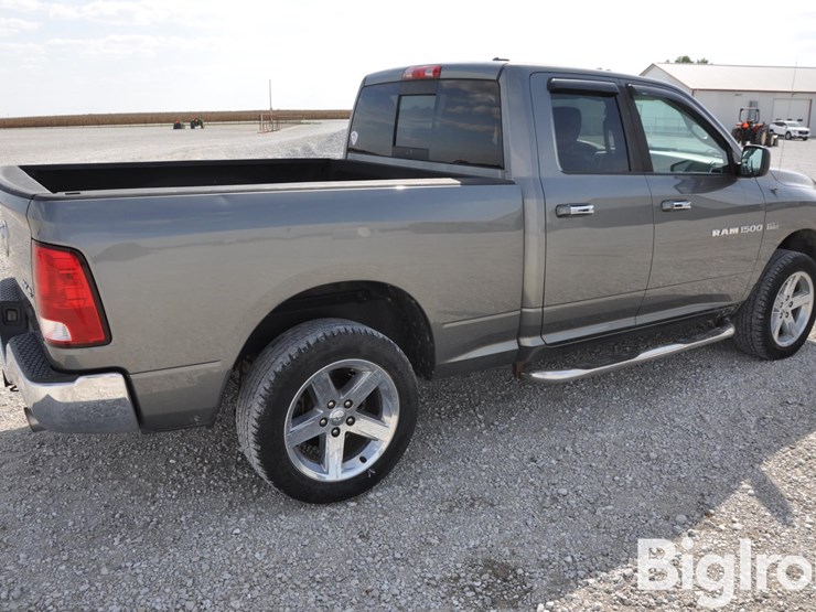 2012-ram-1500-big-horn-image-5