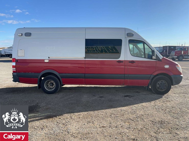 2010-mercedes-benz-sprinter-3500-image-5