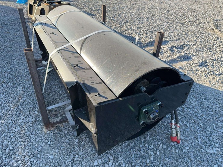 skid-steer-vibratory-roller-image-6