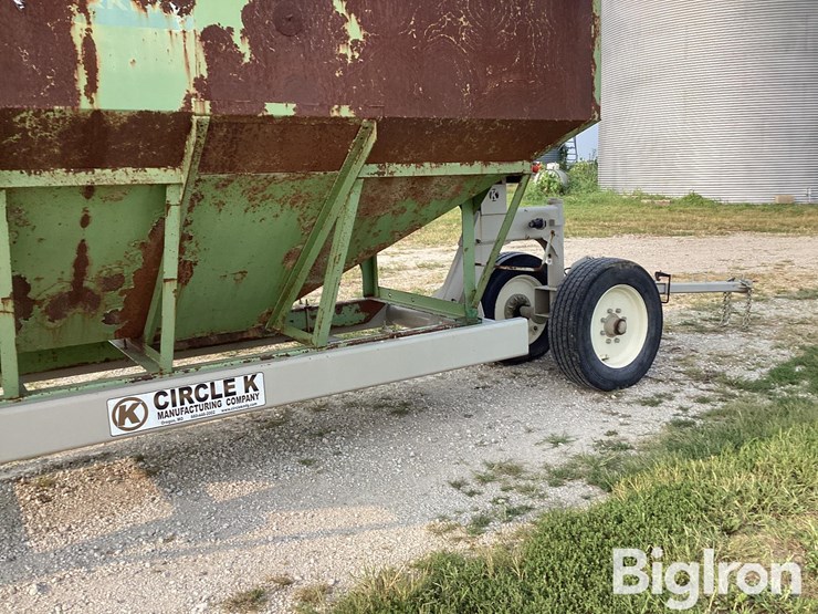 parker-gravity-flow-wagon-on-circle-k-running-gear-image-20