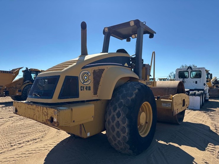 caterpillar-cs-563-image-6