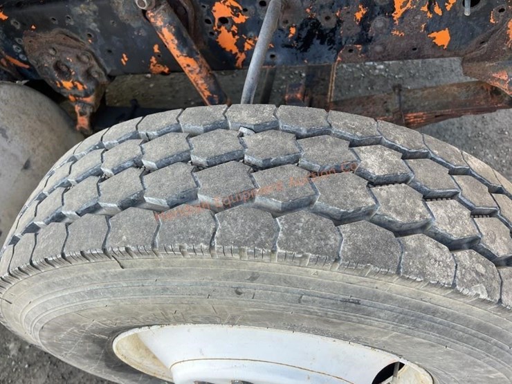 1979-ford-9000-image-39