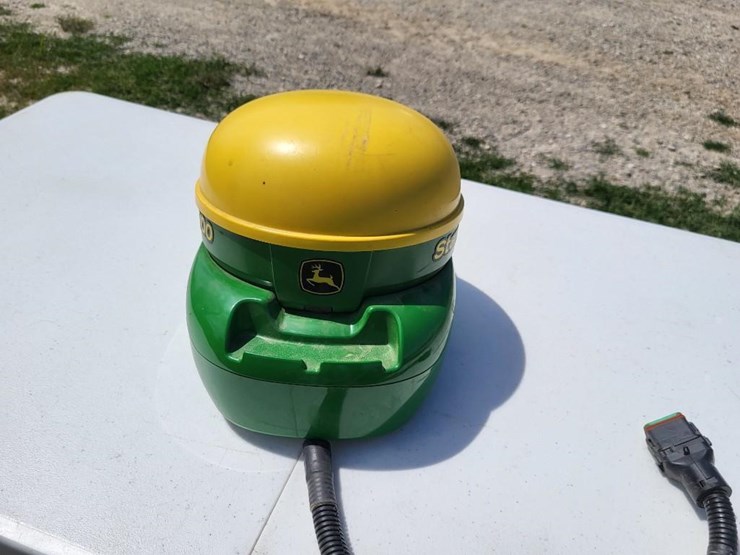 john-deere-3000-image-4