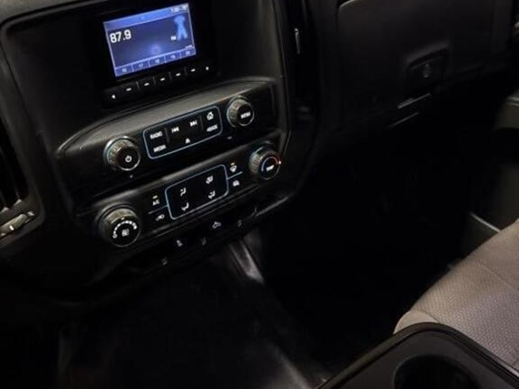 2014-chevrolet-silverado-1500-image-22