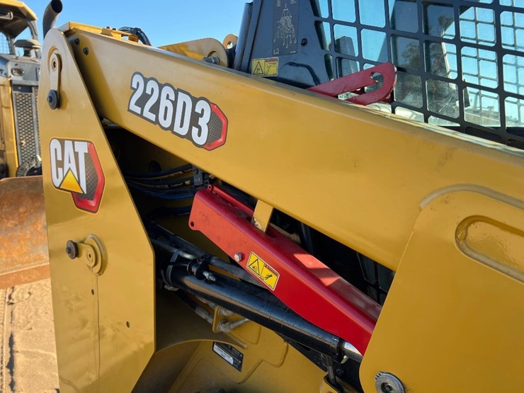 caterpillar-226d3-image-18