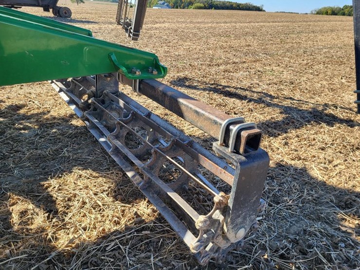 2012-john-deere-2620-image-34