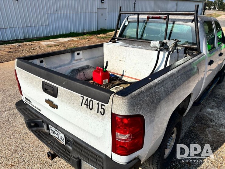 2009-chevrolet-silverado-2500hd-image-39