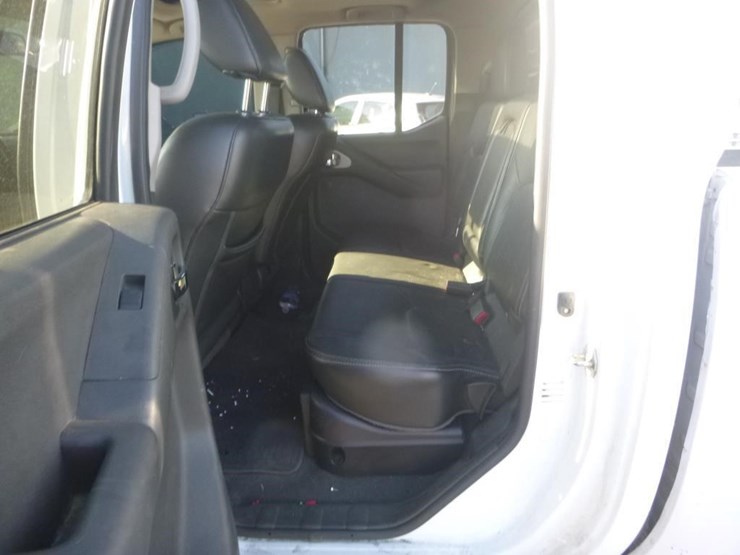 2019-nissan-frontier-image-7