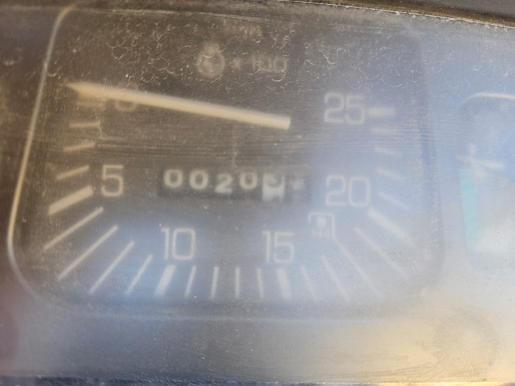 new-holland-445d-image-13