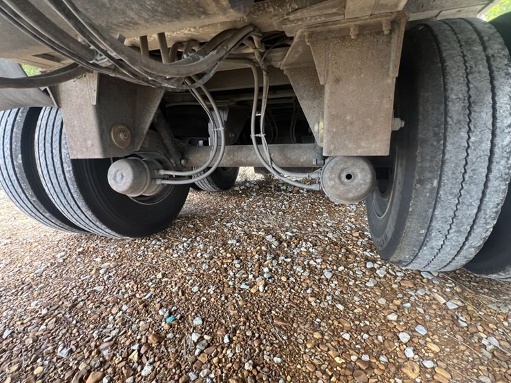 2000-travis-]-image-6