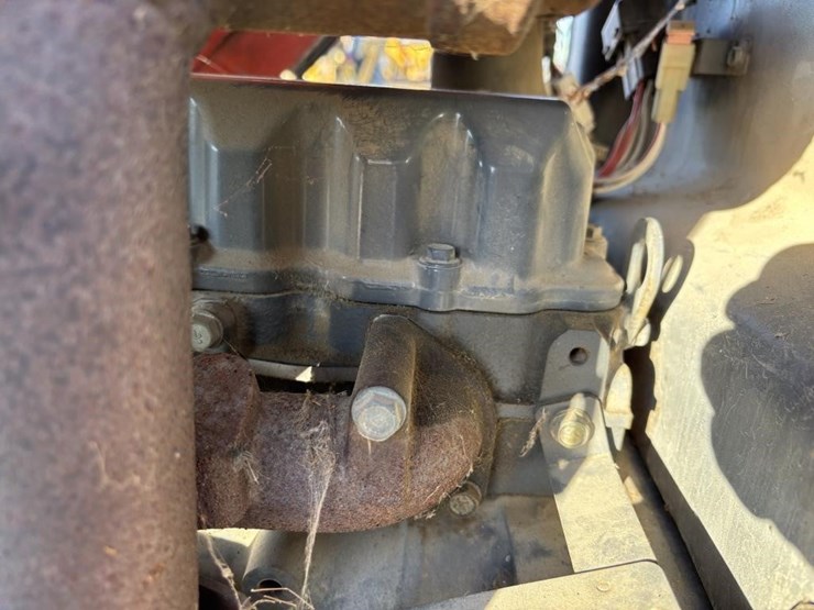 2006-kubota-m6040-image-57