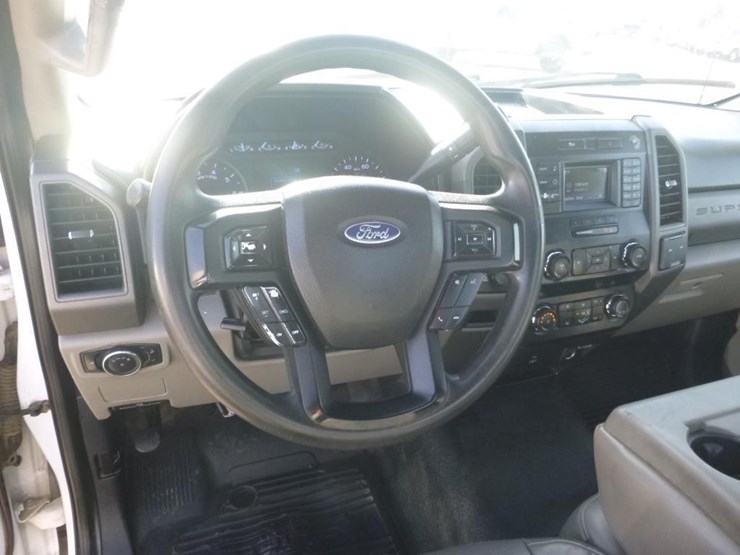 2019-ford-f250-image-12