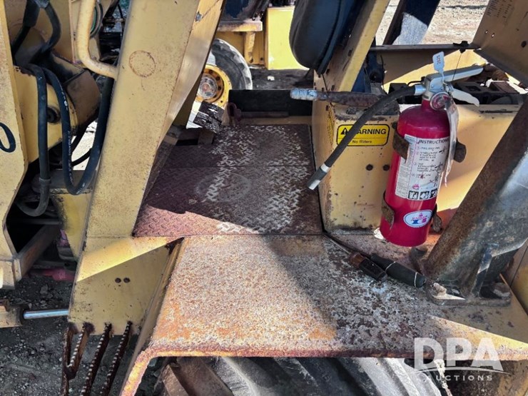 2001-swinger-2000-image-22