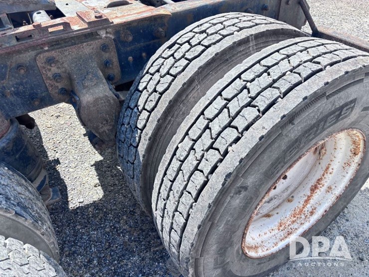 1993-mack-ch613-image-39