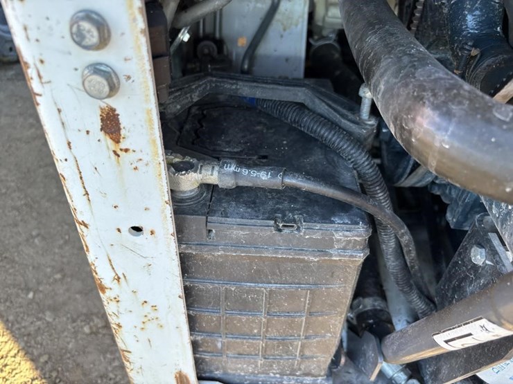 2020-bobcat-s70-image-29