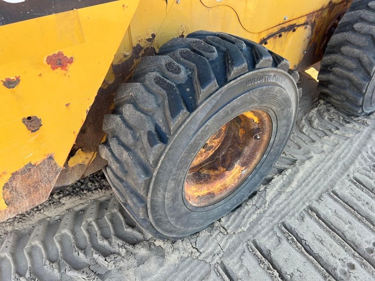 caterpillar-272d2-image-11