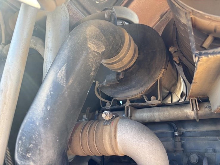 2004-case-721d-image-63