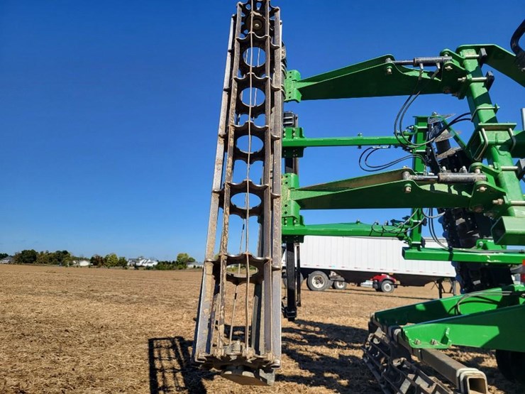 2012-john-deere-2620-image-44