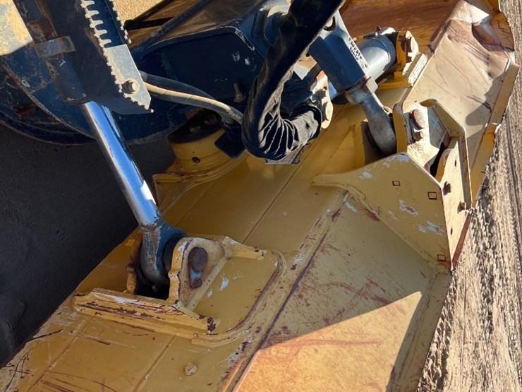 deere-450k-lgp-image-19