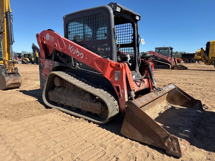 kubota-svl65-2-image-4